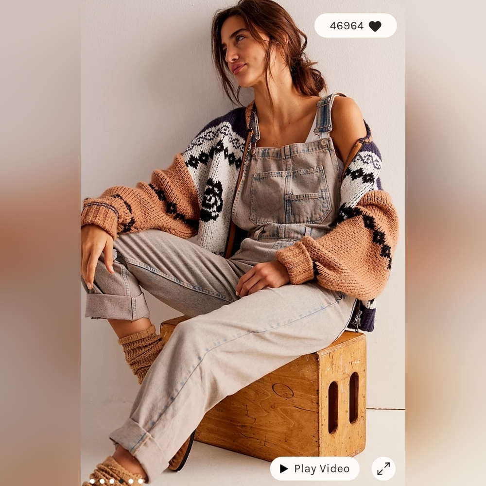 ‼️ISO Free People ziggy denim overalls‼️